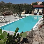 Aparthotel Lu Nibareddu San Teodoro (Sardinia)
