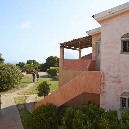 Aparthotel Lu Nibareddu