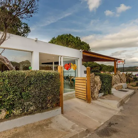 Appart hôtel Lu Nibareddu San Teodoro (Sardinia)