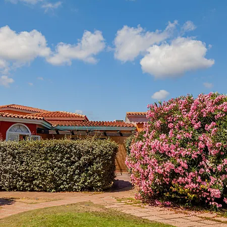 Lu Nibareddu Aparthotel 3*