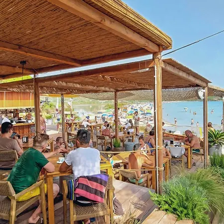 Hotel apartamentowy Lu Nibareddu 3*