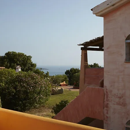 アパートホテル Lu Nibareddu 3*