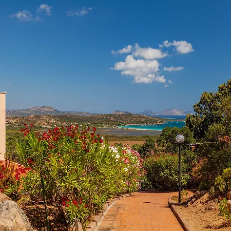 Lu Nibareddu サン・テオドーロ