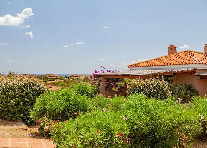 Aparthotel Lu Nibareddu San Teodoro (Sardinia)