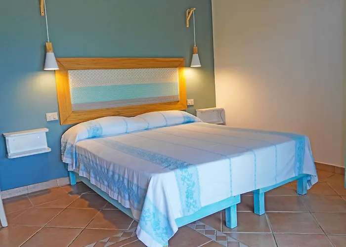 Lu Nibareddu Aparthotel 3*
