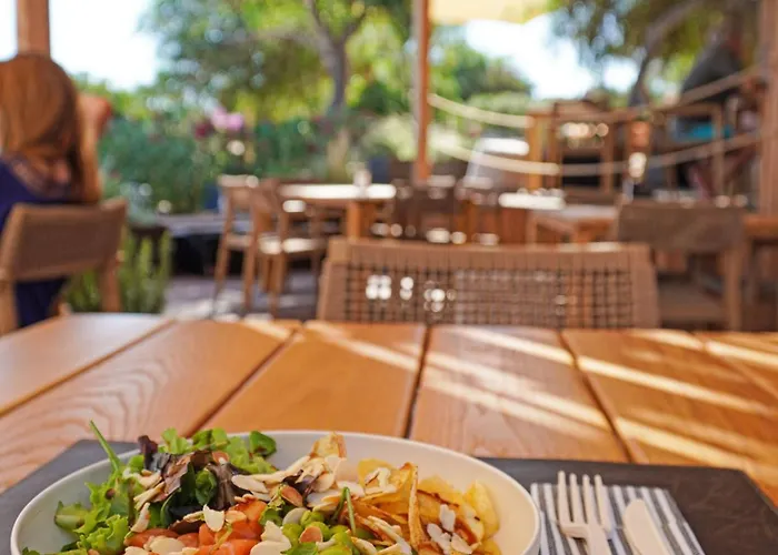 Aparthotel Lu Nibareddu San Teodoro (Sardinia)