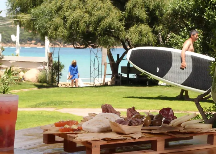 Aparthotel Lu Nibareddu 3*