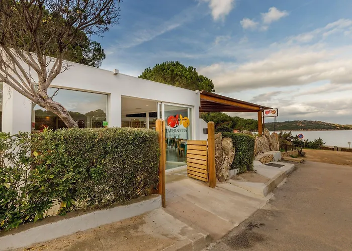 Aparthotel Lu Nibareddu San Teodoro (Sardinia)