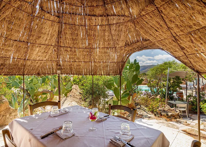 Aparthotel Lu Nibareddu 3*